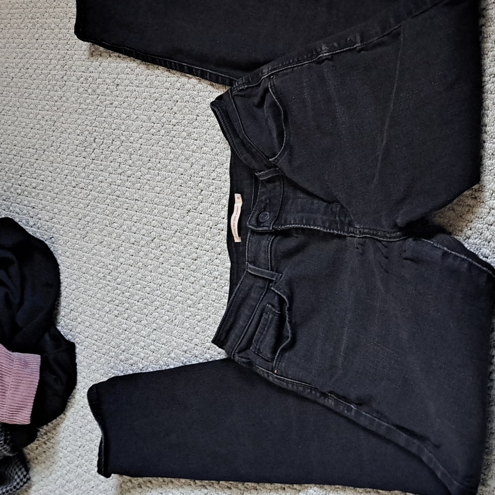 Levi jeans